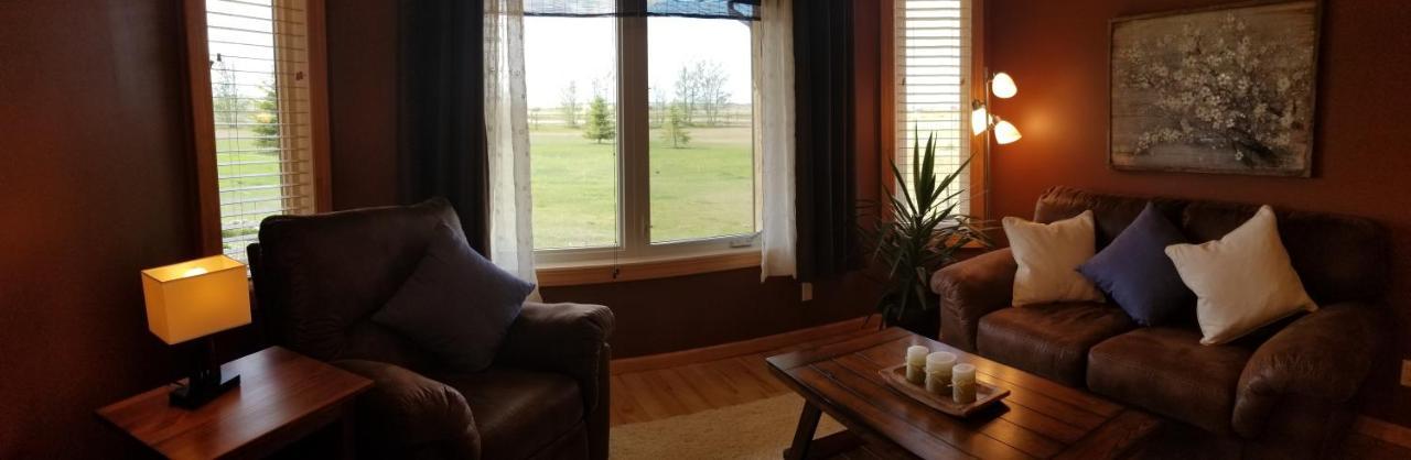 Anna'S Prairie Comfort B & B Moose Jaw Bagian luar foto
